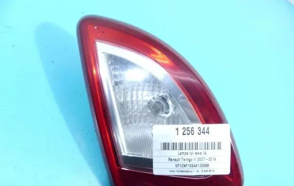 Renault Twingo II Rear/tail lights 265552730R IMPRK1256344