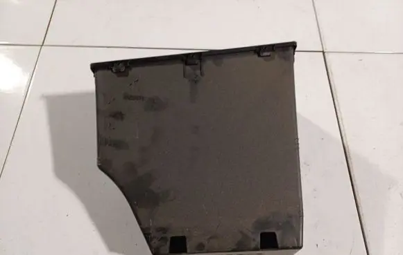 Mazda 3 II Glove box BBM464161