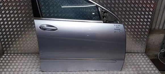 Mercedes-Benz R W251 Front door S26378605