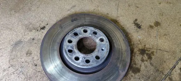 Volkswagen Eos Front brake disc