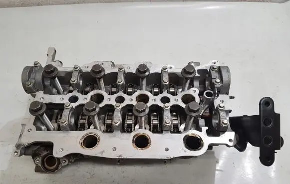 Citroen C5 Engine head 