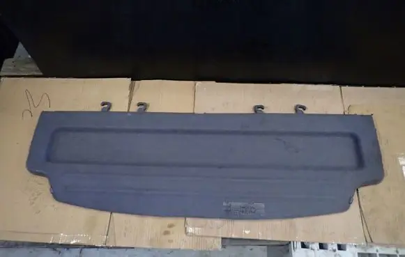 Toyota RAV 4 (XA20) Parcel shelf