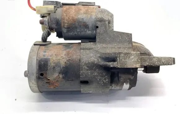 Mazda 6 Starter motor M000T32871