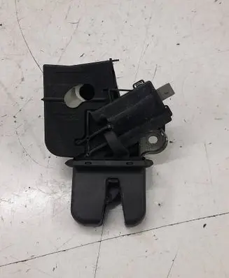 Audi A6 S6 C6 4F Tailgate/trunk/boot lock/catch/latch 4E0827645A