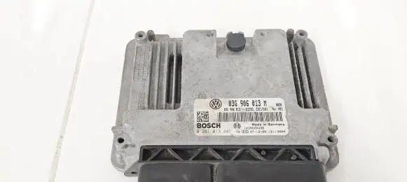 Skoda Fabia Mk2 (5J) Engine control unit/module 03G906013M 0281013442