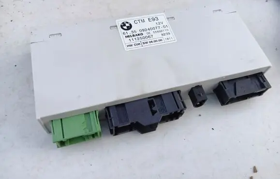 BMW 3 E92 E93 Gateway control module 09250077