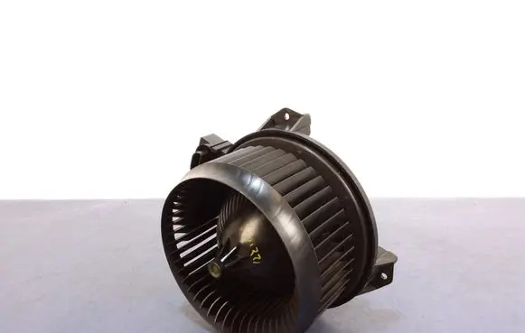 Toyota Corolla E140 E150 Heater fan/blower 213382601