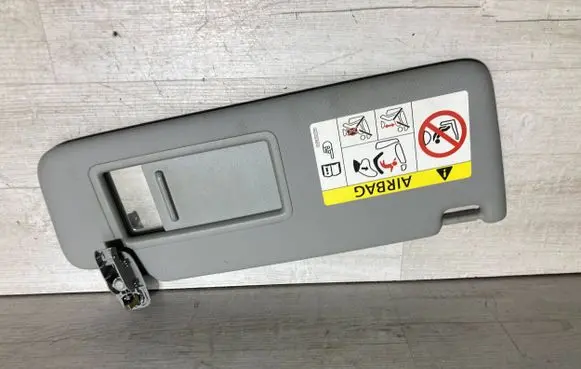 Audi A4 S4 B9 Sun visor 8V5857552R