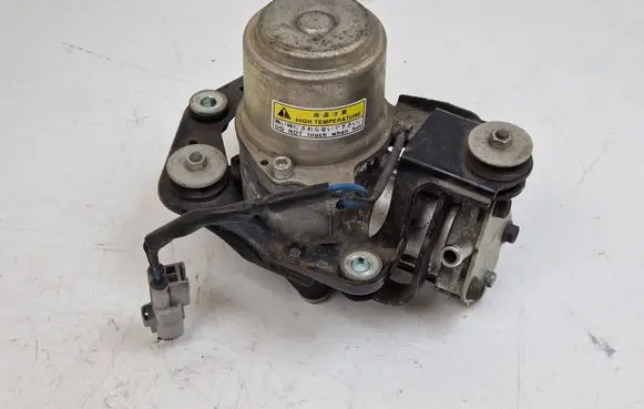 Mitsubishi Outlander Vacuum pump 4F110345