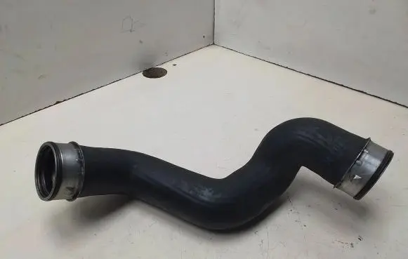 Skoda Superb B5 (3U) Air intake hose/pipe