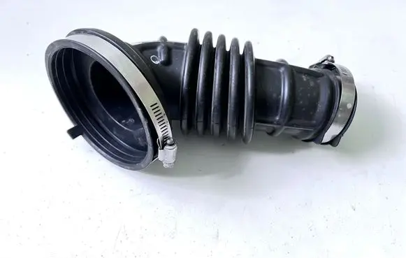 Opel Insignia B Intercooler hose/pipe 84120196