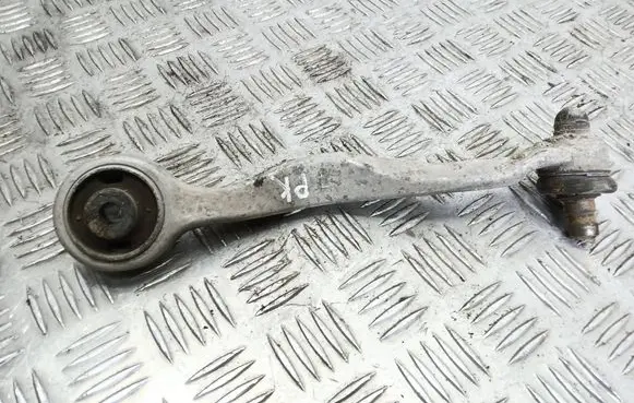 Volkswagen PASSAT B5.5 Front lower control arm/wishbone