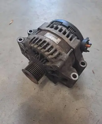 BMW 5 GT F07 Generator/alternator 7591529