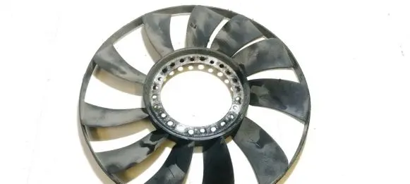 Volkswagen PASSAT B5.5 Fan impeller 058121301b