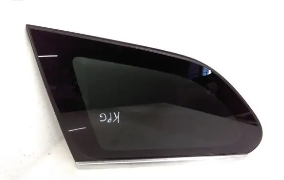 Volvo XC60 Rear side window