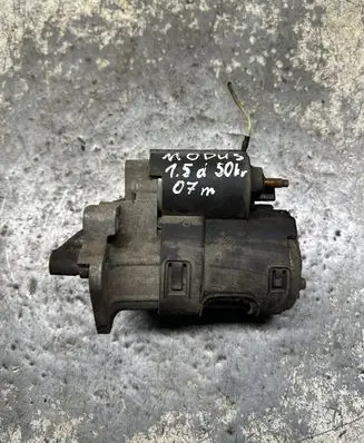 Renault Modus Starter motor 8200463004