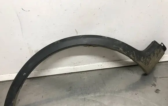 Suzuki SX4 Front arch trim 7722179J0
