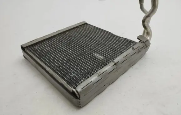 Renault Clio IV Air conditioning (A/C) radiator (interior) 