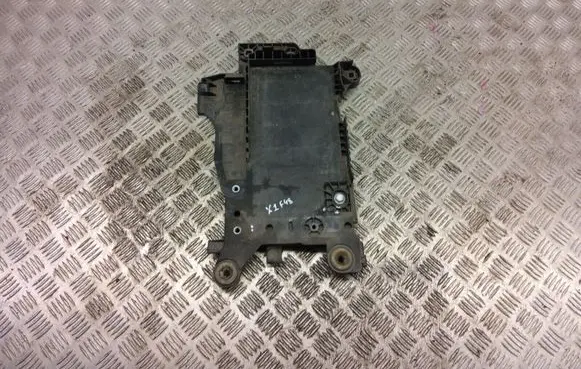 BMW X1 F48 F49 Battery tray 7641798