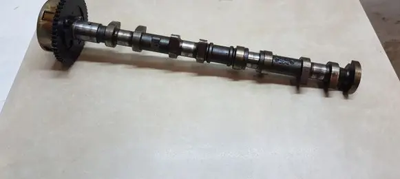 Dodge Caliber Camshaft 