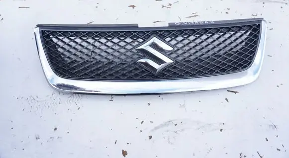 Suzuki Grand Vitara II Front bumper upper radiator grill GRILLATRAPA