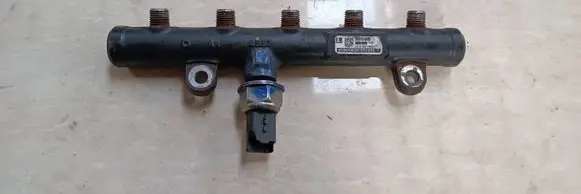 Citroen C8 Fuel main line pipe 9681649580