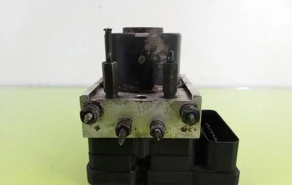 Chevrolet Lacetti ABS Pump 96806328