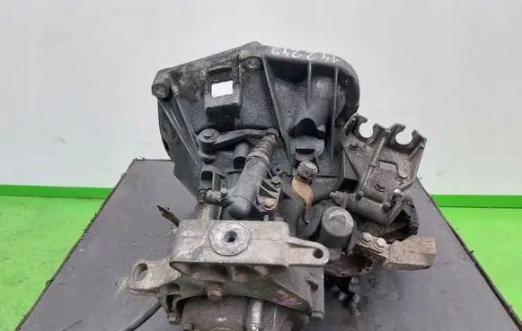 Fiat Punto (188) Manual 5 speed gearbox