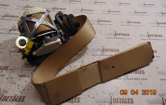 Mercedes-Benz GL X164 Third row seat belt A1648602185
