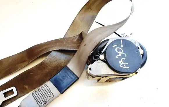 Audi A6 S6 C5 4B Front seatbelt 560585901 008r-000