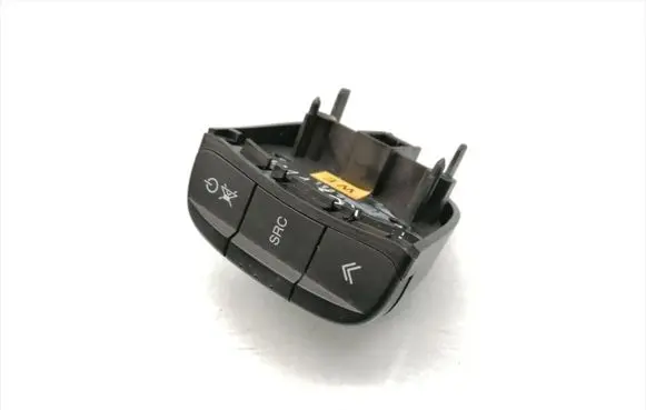 Chevrolet Kalos Steering wheel buttons/switches 