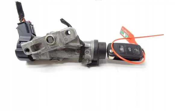 Skoda Fabia Mk2 (5J) Ignition lock 6R0905851B