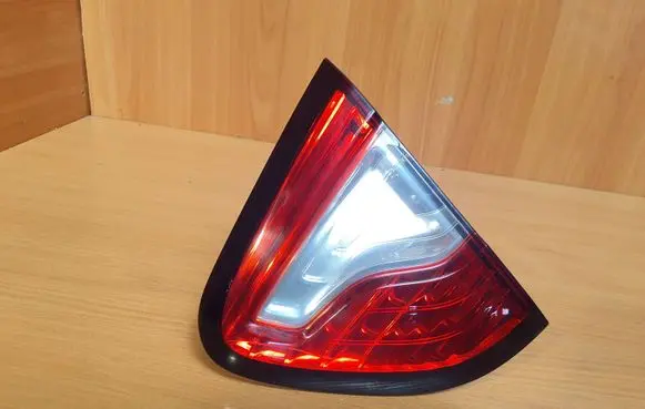 Renault Captur Tailgate rear/tail lights 265500812R