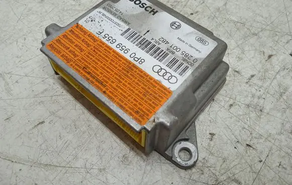 Audi A3 S3 8P Airbag control unit/module 8P0959655