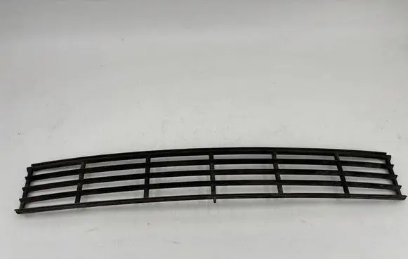 Volkswagen Sharan Front bumper lower grill 7M0854687A