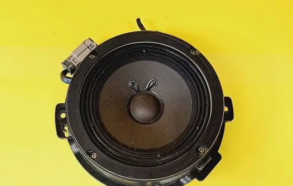 Hyundai Matrix Front door speaker 9632017500 96320-17500