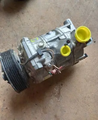Renault Clio II Air conditioning (A/C) compressor (pump) 926006UB0A 033147123B5
