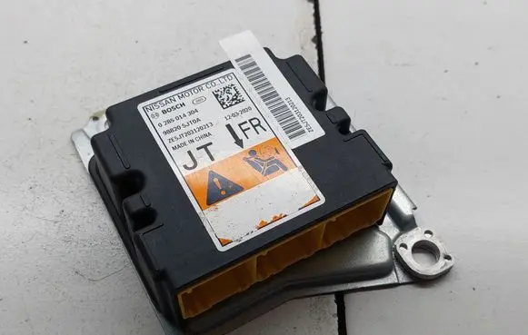 Nissan Navara D23 Airbag control unit/module 988205JT0A 0285014304