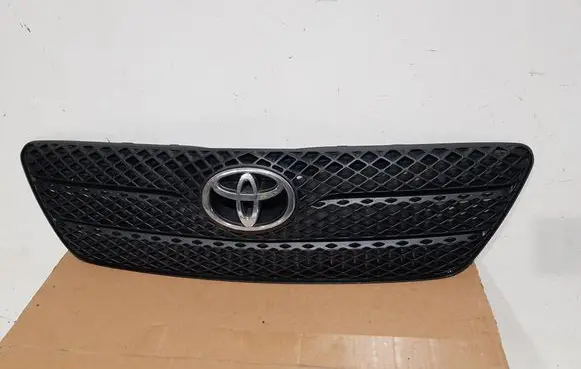 Toyota Corolla E120 E130 Quarter panel pressure vent 5311102150