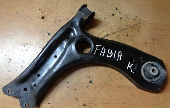 Skoda Fabia Mk2 (5J) Front lower control arm/wishbone 6R0407151