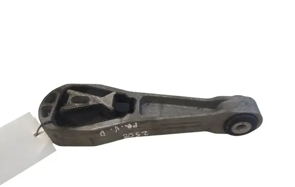 Volvo V40 Engine mount bracket 31359642