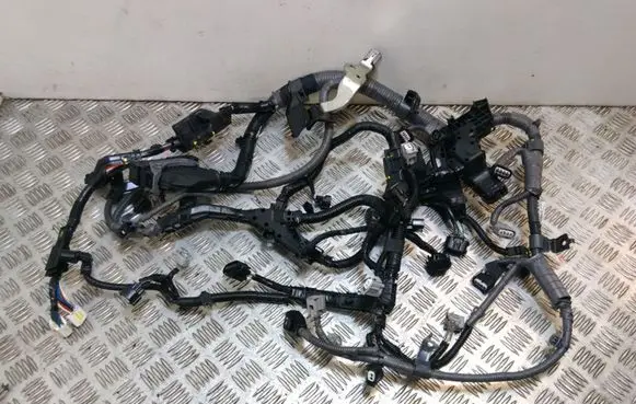 Toyota Auris E180 Engine installation wiring loom