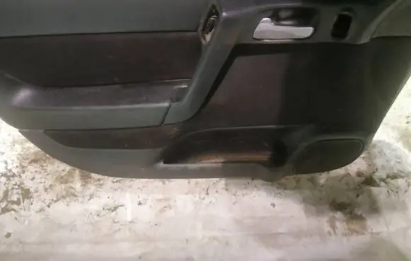 Opel Astra G Front door card panel trim