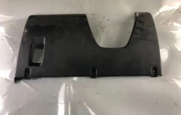 Suzuki Grand Vitara II Dashboard lower bottom trim panel 7381165J10