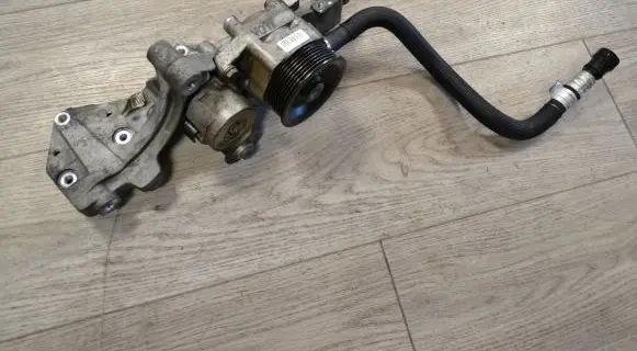 Fiat Ducato Power steering pump 5801836047