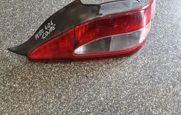 Peugeot 406 Rear/tail lights