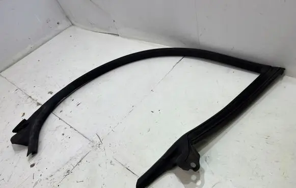 Audi A7 S7 4G Front door rubber seal 4G8845353 . 68475634065314,211