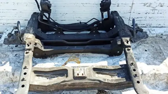 Mercedes-Benz Sprinter W906 Front subframe