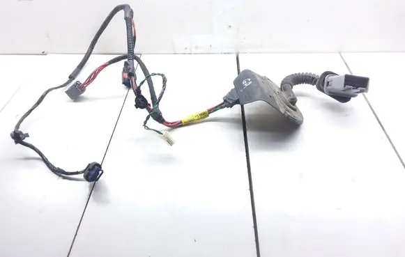 Jeep Compass Rear door wiring loom P05267790AE 71844230 16238