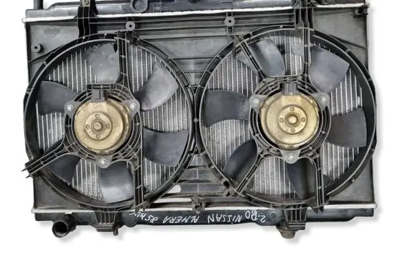Nissan Almera Tino Radiator set 